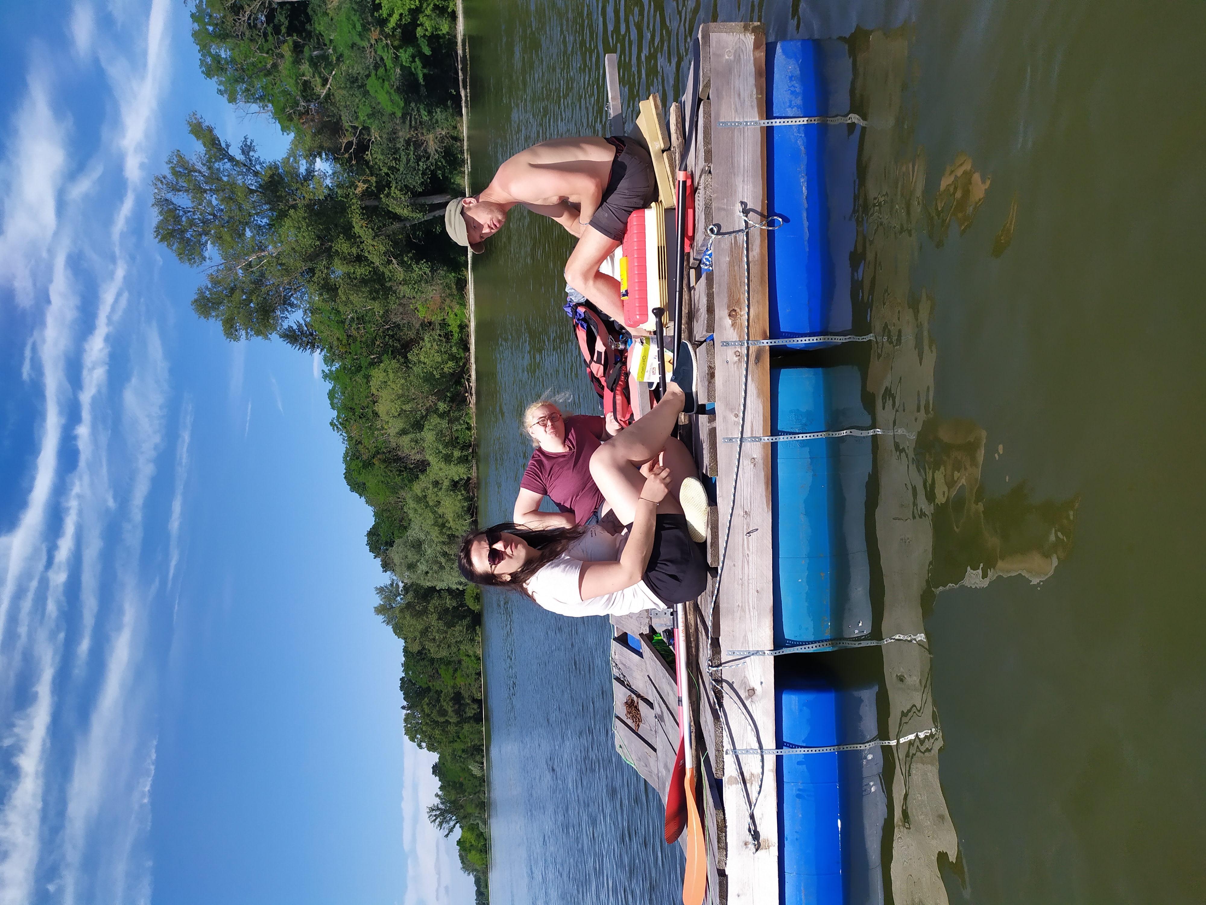 La Loire en radeau recyclé